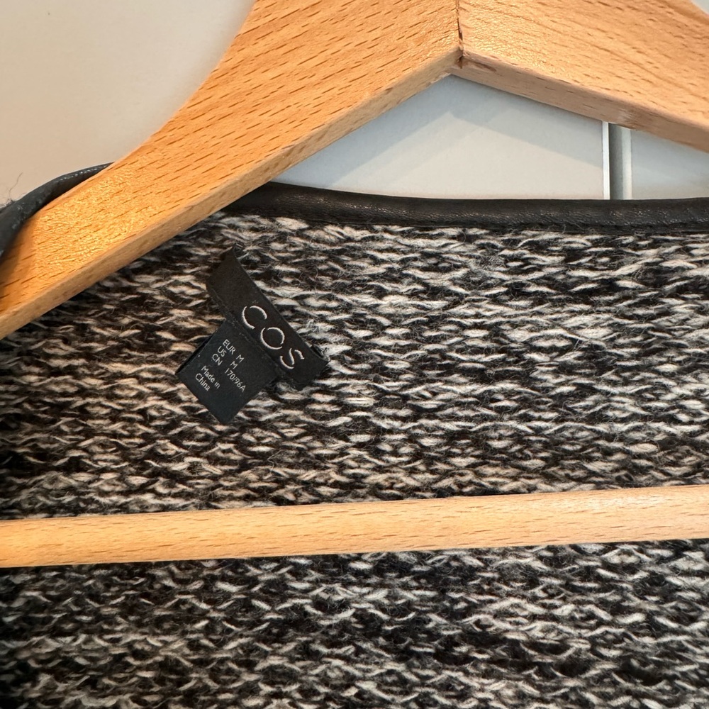 Wool jacket - Picture 2 of 3